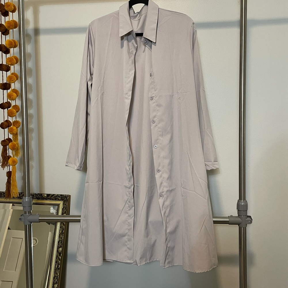 Grey Duster - Picture 4 of 5